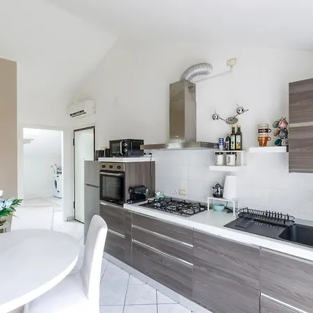 Elly's Parcheggio Privato Appartement Ravenne